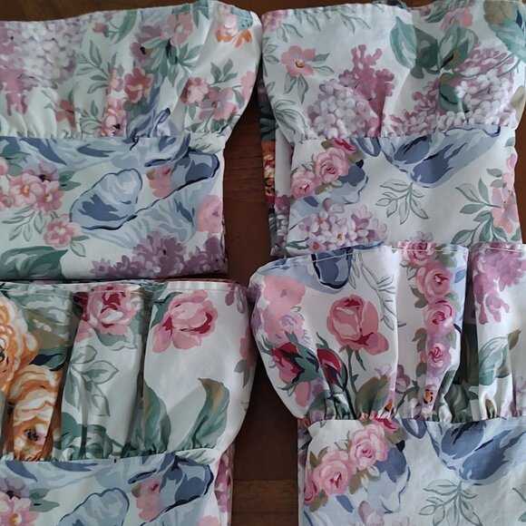 Vintage Ralph Lauren Allison Floral Standard Ruffled Pillowcases (4) - Picture 3 of 4